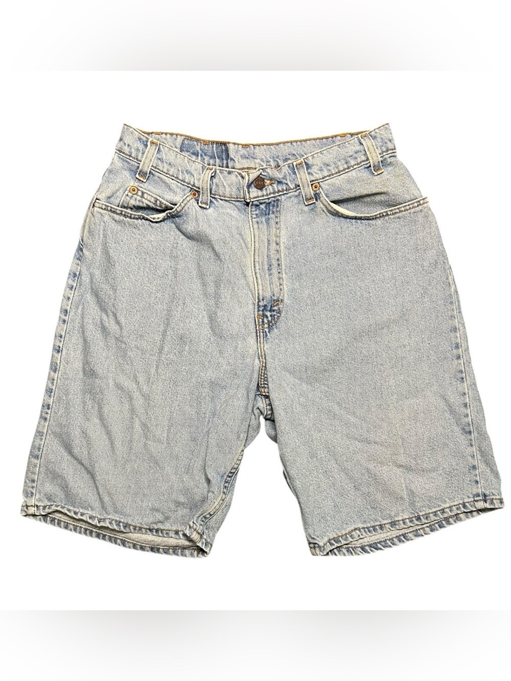 Vintage Levi’s 560 Loose Fit Denim Shorts Made in USA Size 32 Light Wash 90s